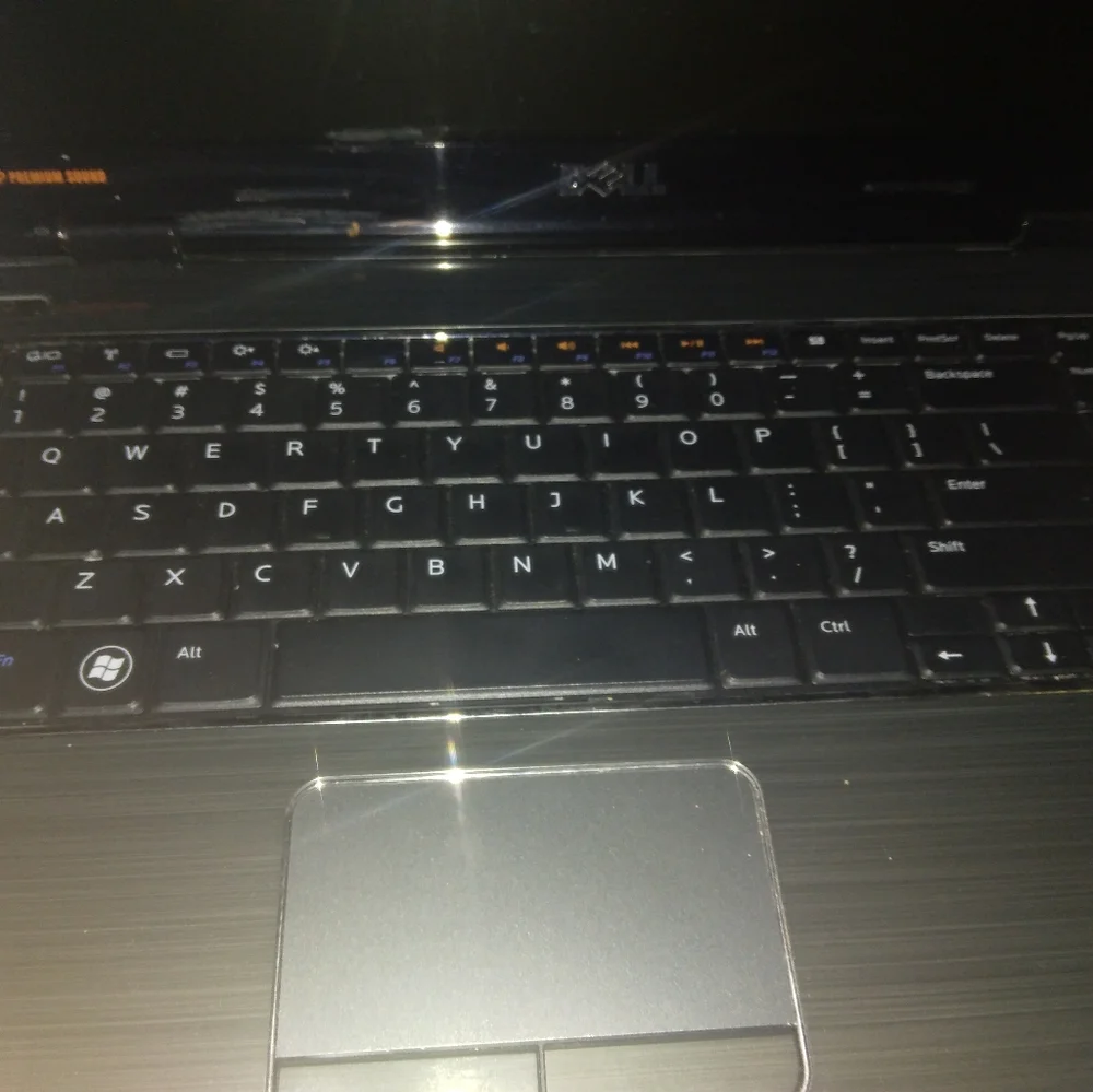 Dell Inspiron M5010